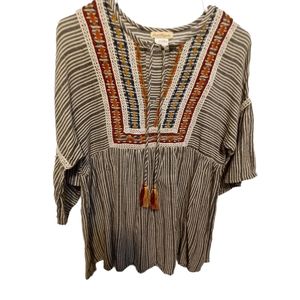 Sweet magnolia size small Embroidered boho striped cotton  blouse